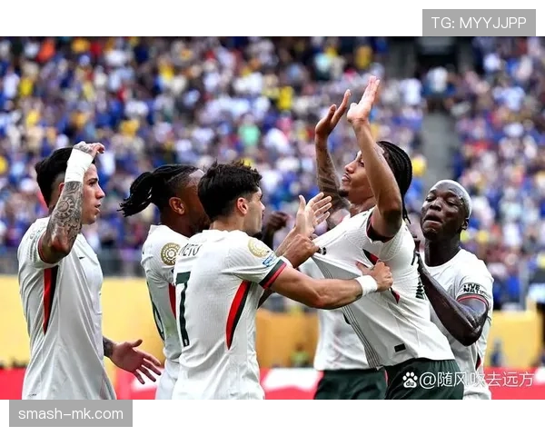 瓦伦西亚攻防两端显著提升，球队实力引发广泛关注