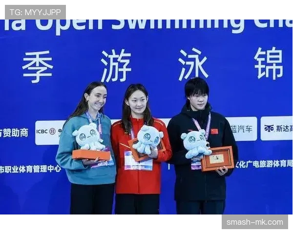 李冰洁赛后直接躺地上开手机，朋友圈全是咖啡馆自拍…这运动员生活我服